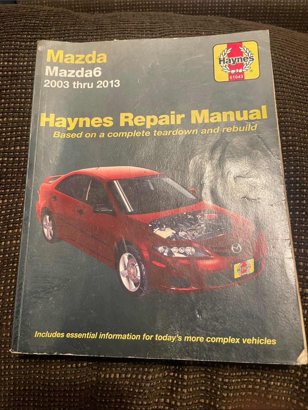 Hanes Black and Blue Automotive Manual Style Cover